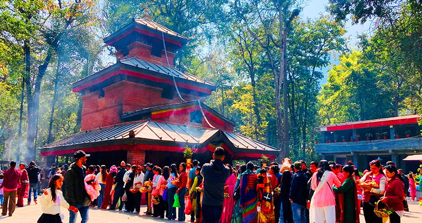 चैते दसैँमा कालिका मन्दिरमा पर्यटक बढे