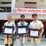 म्याग्दीका तीन पत्रकारलाई विकास पत्रकारिता पुरस्कार प्रदान